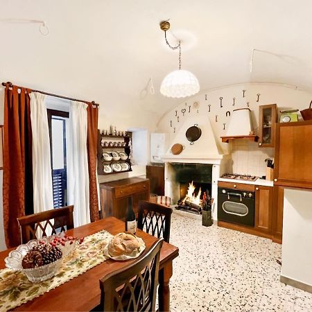 Apartamento I Due Gradoni Stone House Pacentro Exterior foto